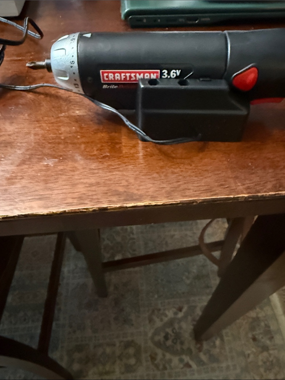 Craftsman 3.6V Cordless Mini Screwdriver in Black and Red